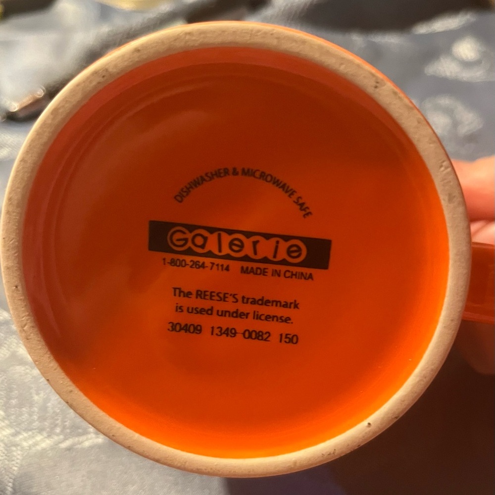 Reese’s Orange Galerie Mug holds 1 and a half cups